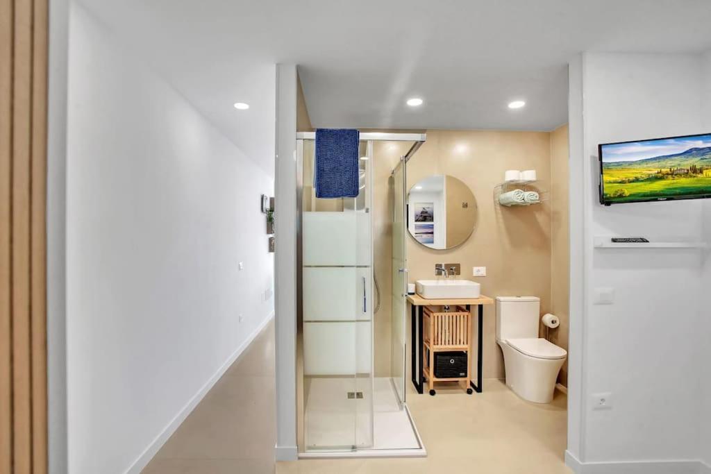 Studio In Torres Del Sol Griffin Near The Beach Arona  Exterior foto