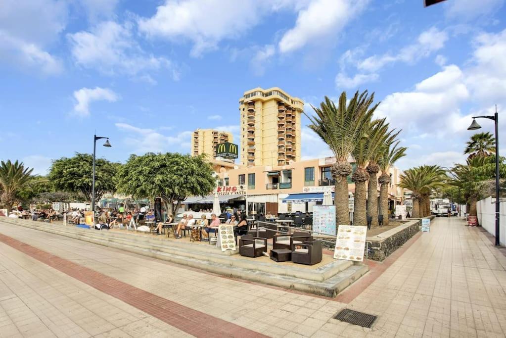 Studio In Torres Del Sol Griffin Near The Beach Arona  Exterior foto